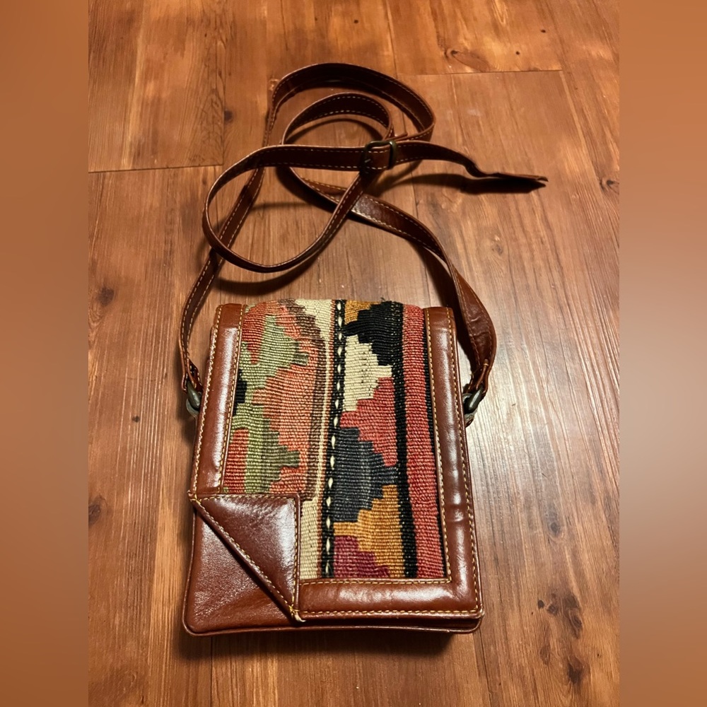 Southwestern style crossbody purse